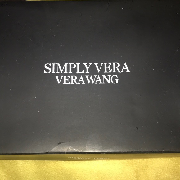 Black Vera Wang High Heels - Picture 4 of 5